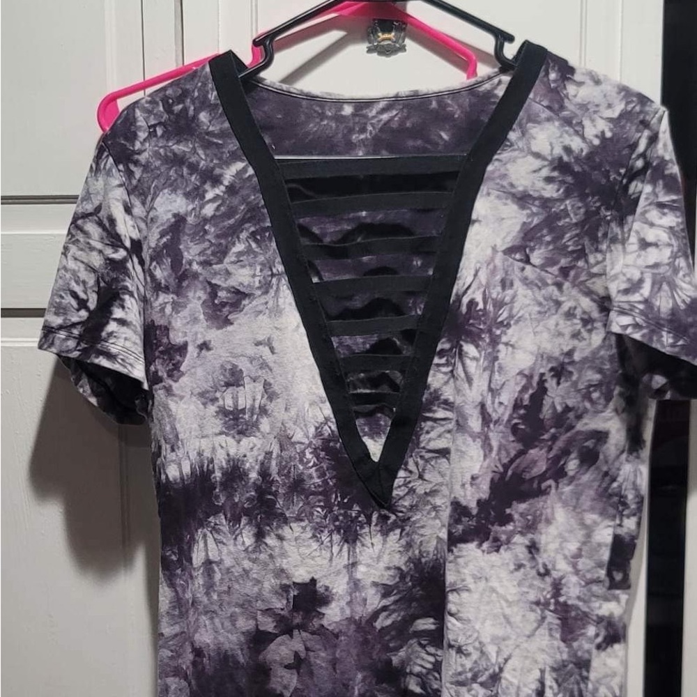 SHEIN gray top